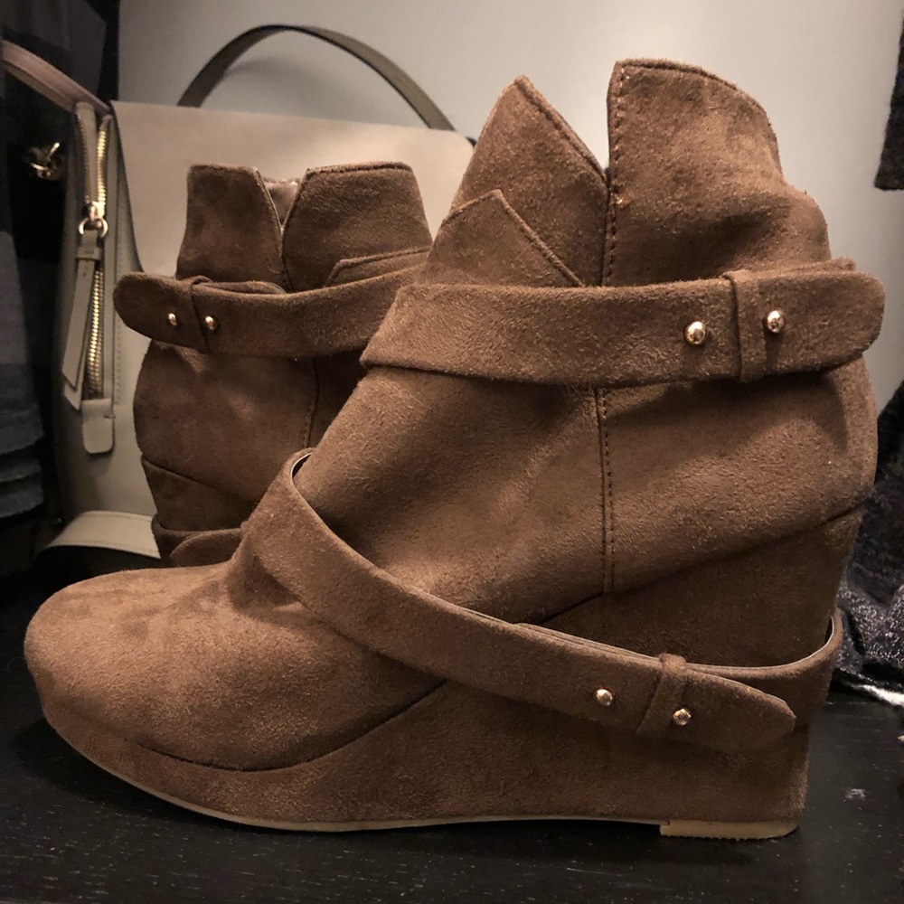Brown suede buckle booties